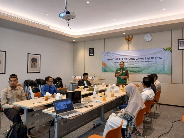 Raker Laznas Yakesma Jatim di Akhir 2024: Fokus Pemberdayaan Ibu Tangguh dan Guru