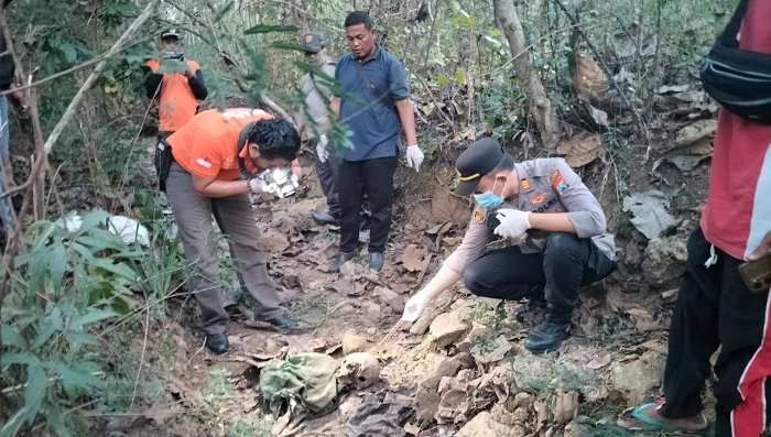 Kerangka Manusia Mr. X Ditemukan di Tengah Hutan Bancar, Tuban