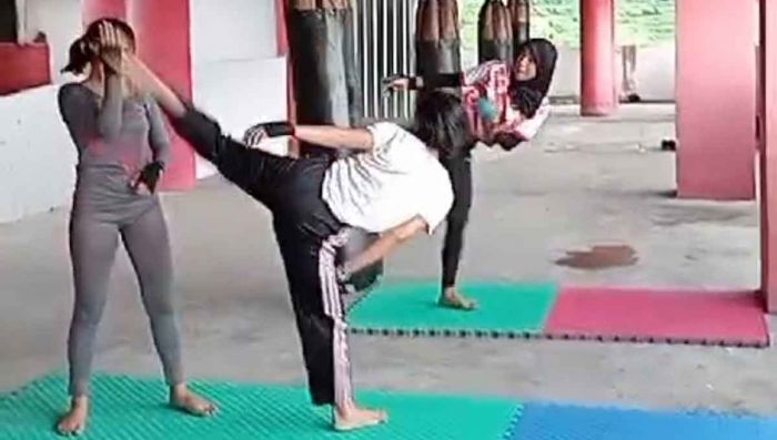 Atlet Kickboxing Kabupaten Mojokerto Maksimalkan Latihan Jelang Porprov Jatim 2025