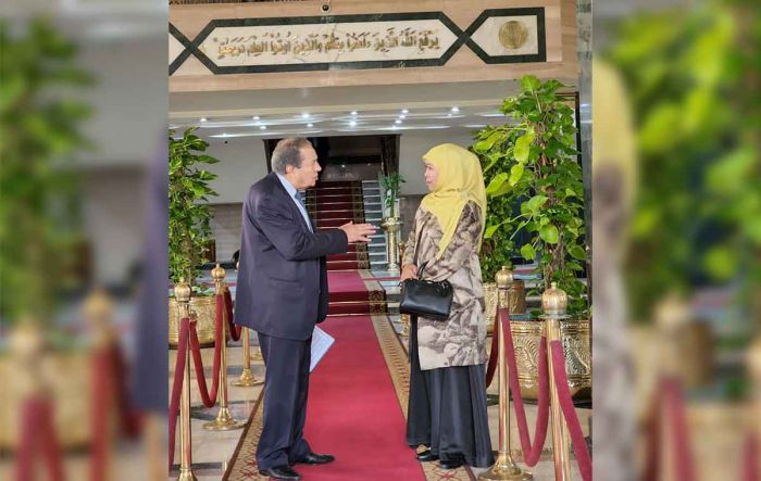 Kunker ke Mesir dan Bertemu Imam Besar Al-Azhar, Gubernur Khofifah ​Bahas Tambahan Beasiswa