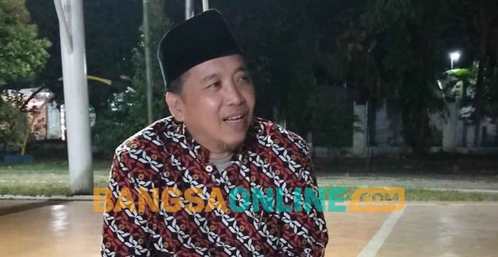 KH Hafidzul Hakim dan KH Romli Syahir Diusulkan Pimpin PCNU Kota Kraksaan KH Hafidzul Hakim dan KH Romli Syahir Diusulkan Pimpin PCNU Kota Kraksaan