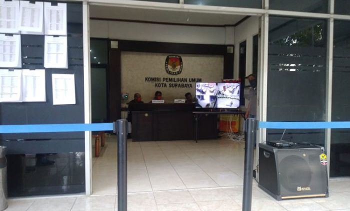 Satu Batalion Dalmas Diturunkan Amankan Kantor KPU Surabaya