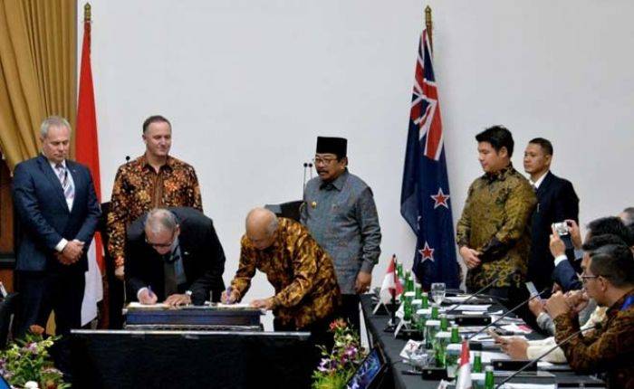 Sambut PM Selandia Baru, Pakde Karwo Tawarkan TTI  