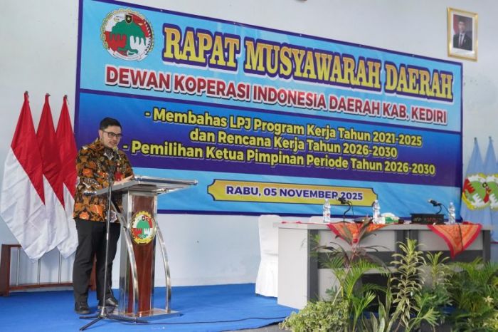 Bupati Ingatkan Pentingnya Regenerasi di Acara Musda Dekopinda Kabupaten Kediri