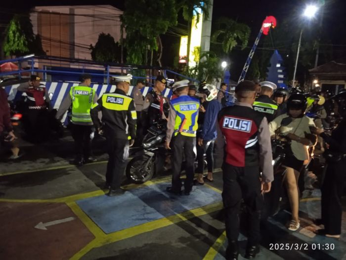 Apel Cipta Kondisi Polres Kediri Kota, 77 Pelanggar Ditindak pada Razia Multisasaran