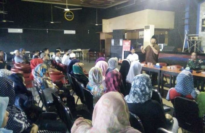 Sudah 10 Tahun, Karaoke "Oke" di Tuban Rutin Gelar Siraman Rohani untuk Karyawan