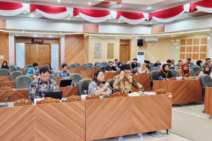 Komisi II DPRD Tuban dan PT PRPP Gelar Raker soal CSR Beasiswa