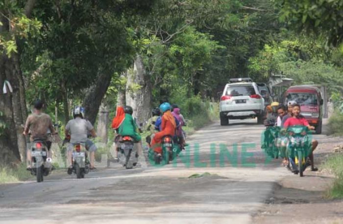 Baru 3 Bulan Dibenahi, Jalan Raya Jatirogo-Bancar Kembali Rusak