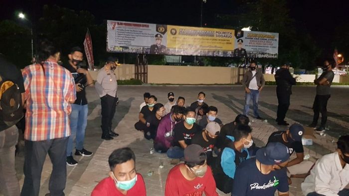 Bikin Onar, Puluhan Anggota PSHT Diamankan Polresta Sidoarjo
