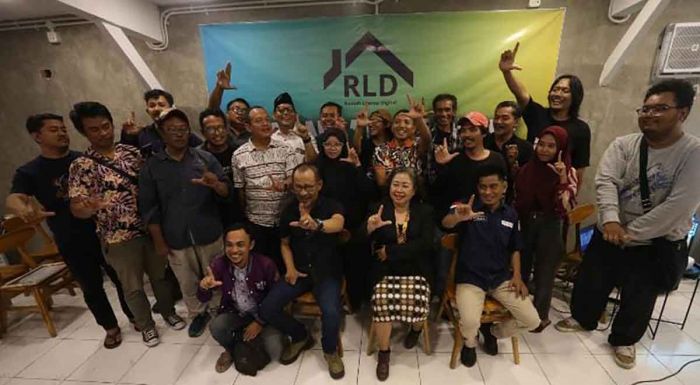 RLD Surabaya Dorong Peran Jurnalis dalam Literasi Digital untuk Generasi Z RLD Surabaya Dorong Peran Jurnalis dalam Literasi Digital untuk Generasi Z
