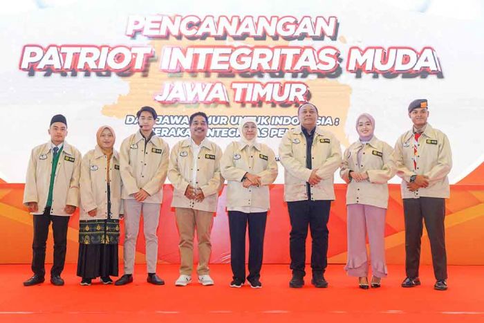 Khofifah Canangkan 400 Patriot Integritas Muda Jatim, Ikrar Tekankan Semangat Antikorupsi