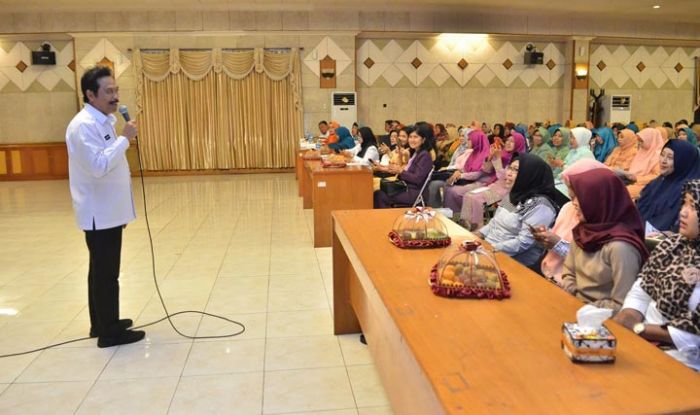 Wabup Gresik Berharap Keterwakilan Perempuan di Legislatif Meningkat Wabup Gresik Berharap Keterwakilan Perempuan di Legislatif Meningkat