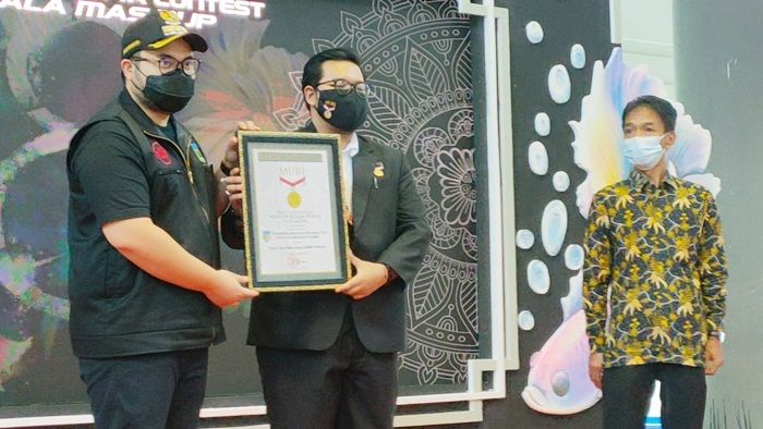 Kontes Cupang Kediri Sukses Pecahkan 2 Rekor Muri, Tim Bajul Joget Surabaya Gondol Hadiah Mobil