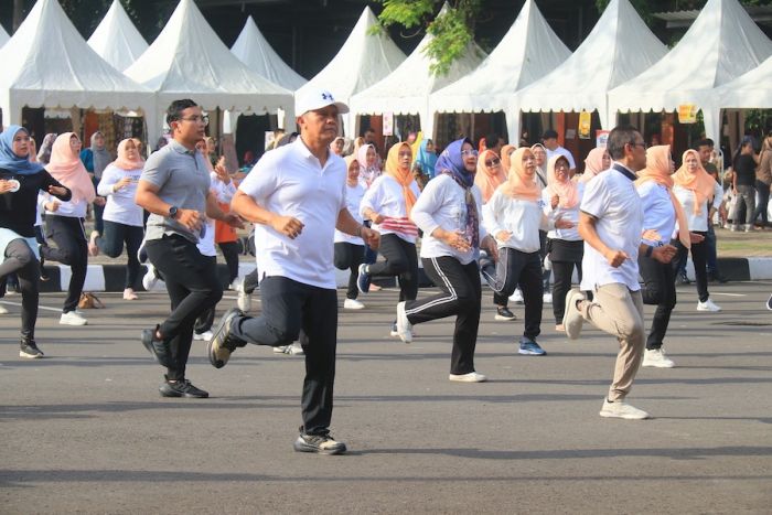 Ratusan ASN Kabupaten Mojokerto Ikuti Senam Massal Peringatan HUT Korpri ke-53