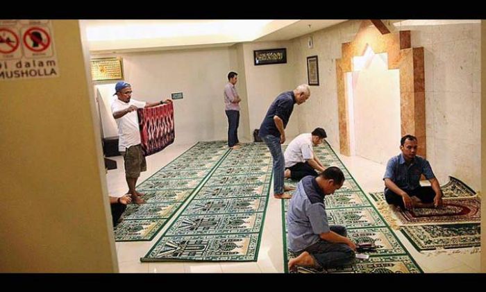 Tafsir Al-Nahl 124: Enak di Gereja, Tak Enak di Masjid