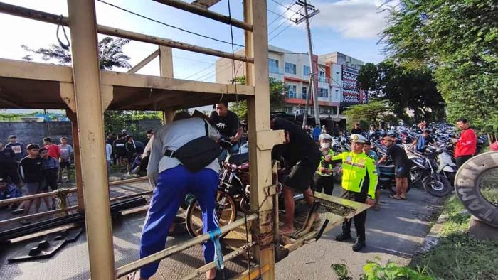 Polresta Sidoarjo Amankan Ratusan Motor dan Remaja Balap Liar di Jalan Arteri Porong
