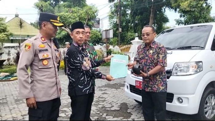 Sebelas Kelurahan di Kecamatan Pesantren Kota Kediri Terima Mobil Pelayanan Masyarakat