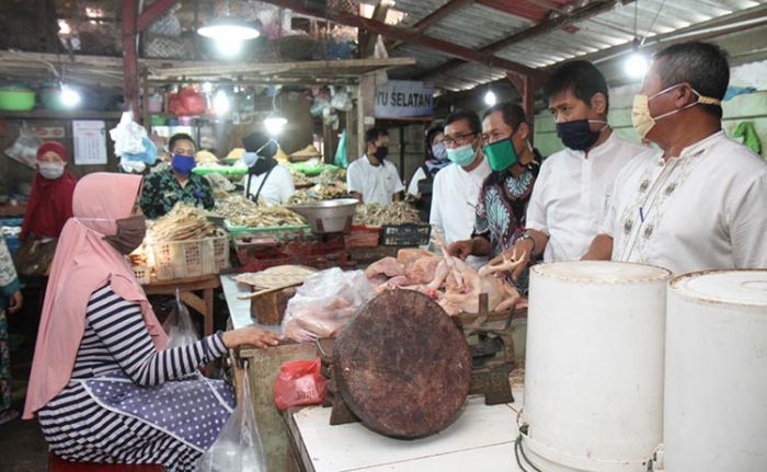 Harga Daging Ayam Naik, Tim Satgas Pangan Kota Probolinggo Sidak Pasar