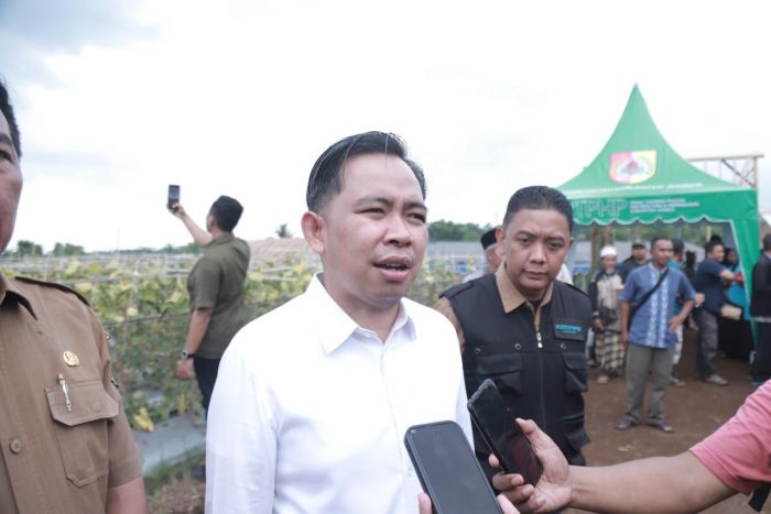 Temui Kelompok Tani, Bupati Jember Dorong Tingkatkan Produktivitas Lewat Program Bunga Desaku