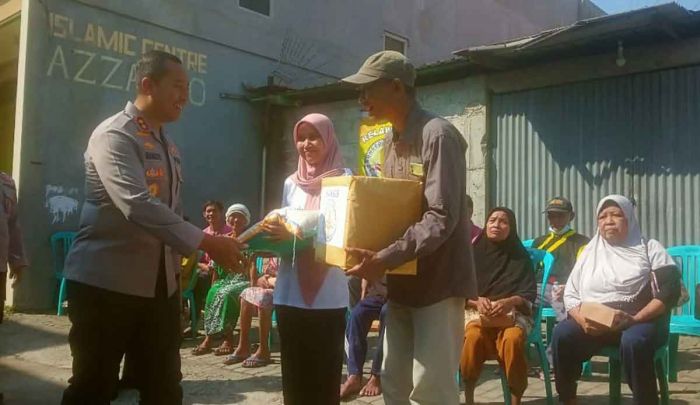 Kapolres Kediri Gelar Cangkrukan Bareng Lansia, Beri Layanan Kesehatan dan Bantuan UMKM Kapolres Kediri Gelar Cangkrukan Bareng Lansia, Beri Layanan Kesehatan dan Bantuan UMKM