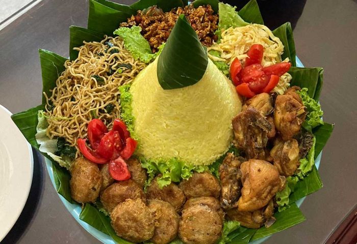 Budayawan Asal Kota Batu Kuak Filosofi Tumpeng, Ternyata Ada 47 Jenis di Tanah Jawa