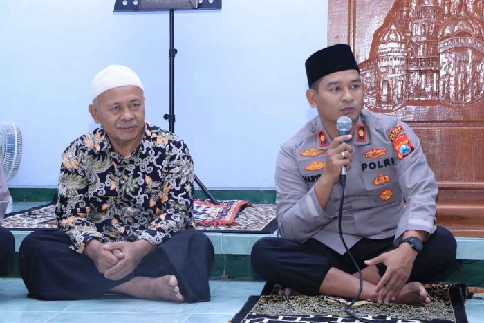 ​Jumat Curhat, Wakapolres Ngawi Berpesan Waspada Terhadap Pelaku Curanmor di Bulan Ramadhan