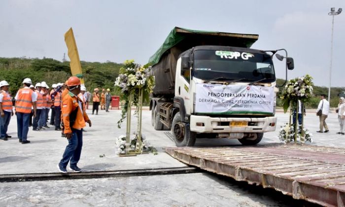 Petrokimia Gresik Resmikan Dermaga Baru