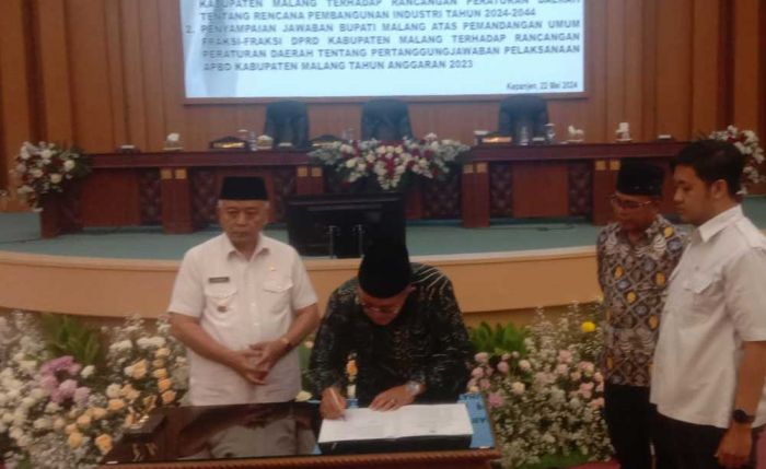DPRD Malang Gelar Paripurna Persetujuan Raperda RPI dan Jawaban Bupati atas Pertanggungjawaban APBD