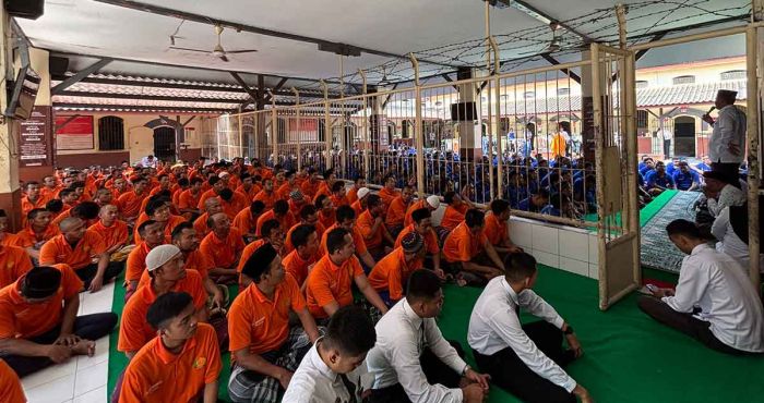 Rutan Bangil Gelar Doa Bersama untuk Keselamatan dan Persatuan Bangsa Rutan Bangil Gelar Doa Bersama untuk Keselamatan dan Persatuan Bangsa