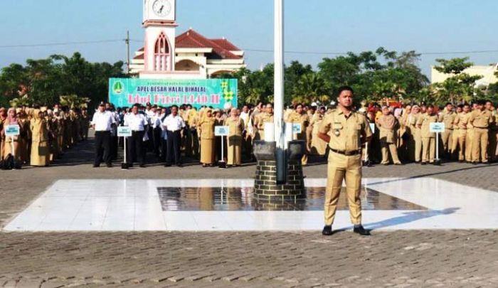 Wawali Pasuruan Pimpin Apel Bersama Hari Pertama Masuk Kerja