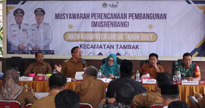 Bersama Ketua GOW, Wakil Bupati Gresik Hadiri Musrenbang RKPD 2027 di Bawean