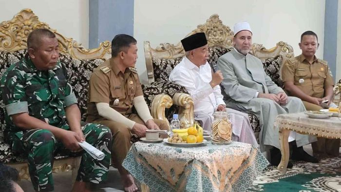 Camat Majalengka Terima Kasih ke Kiai Asep, Majalengka Terkenal karena KH Abdul Chalim Camat Majalengka Terima Kasih ke Kiai Asep, Majalengka Terkenal karena KH Abdul Chalim