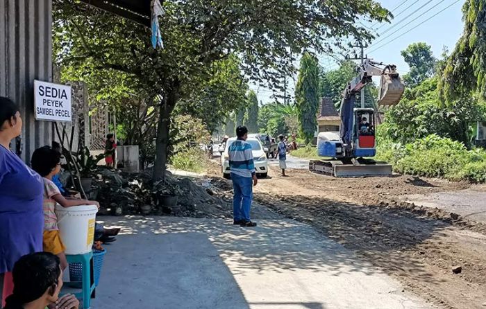 Jalan "Jeglongan Sewu" di Kediri Mulai Diperbaiki