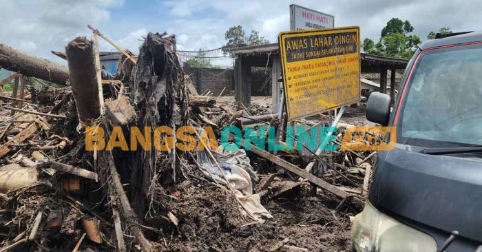 BNPB Sebut Pengungsi Erupsi Semeru Mulai Pulang