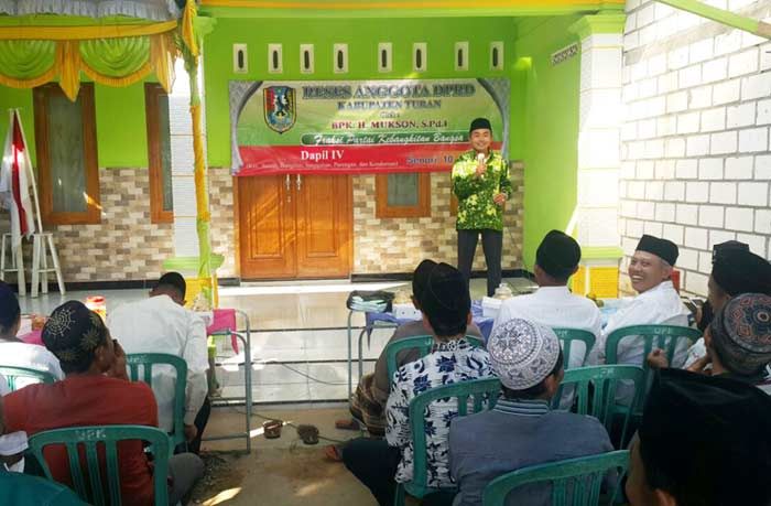 Reses di Senori, Mukson Anggota DPRD Tuban Janji Atasi Minimnya Penyerapan Tenaga Kerja Lokal