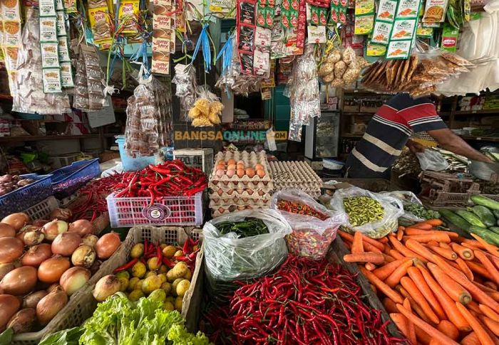 Harga Cabai Rawit Masih Turun, Simak Daftar Harga Sembako Jatim 28 Februari 2026