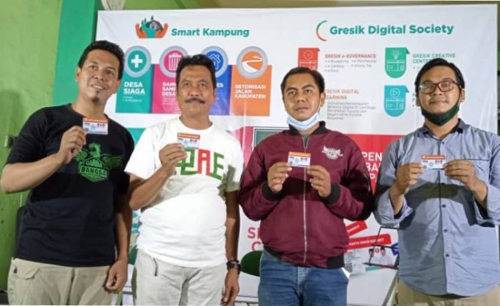 Pilbup Gresik 2020: Qosim-Alif Luncurkan Kartu Pemuda Bangkit