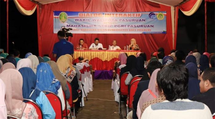 Dialog Interaktif, Wakil Wali Kota Pasuruan Tampung Ide-ide Kreatif dan Aspirasi Mahasiswa STKIP