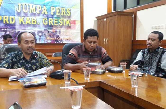 Bantuan Tak Cair, DPRD Gresik Kecam Bagian Hukum