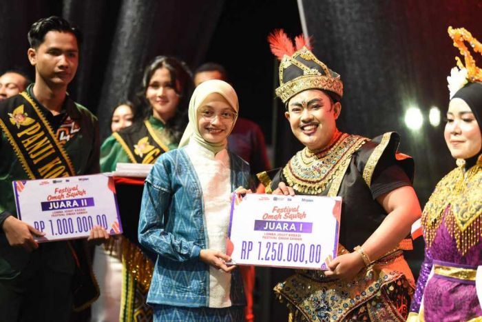 Wali Kota Kediri Bahagia, Ini Pesannya di Malam Puncak Festival Omah Sawah 2025