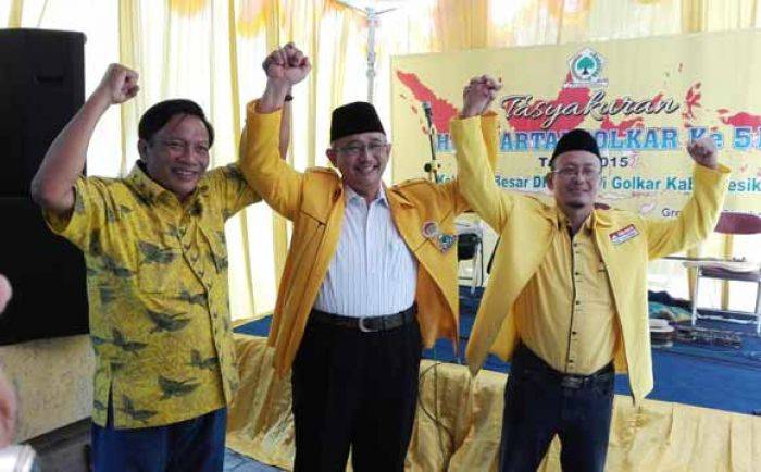 Cabup Gresik Sambari dan Nurhamim Kompak di Peringatan HUT Golkar