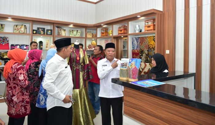 Hadiri Peresmian Gedung Baru, Bupati Berharap Koperasi di Lamongan Terus Berinovasi