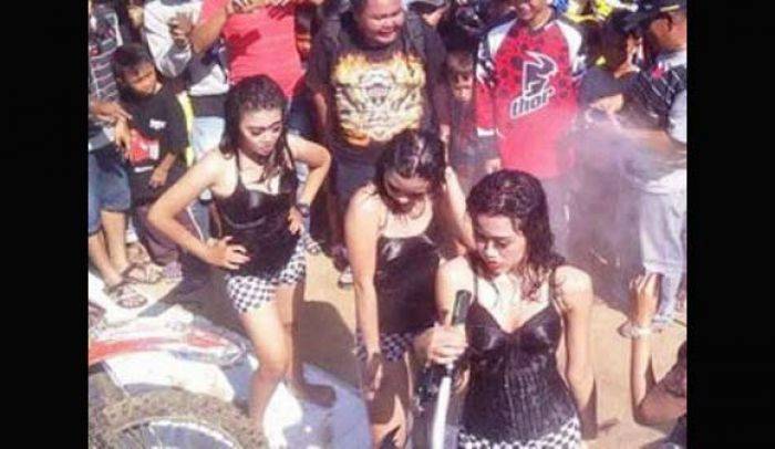 Kiai-Kiai Pamekasan Protes Tarian Erotis pada Acara Motocross