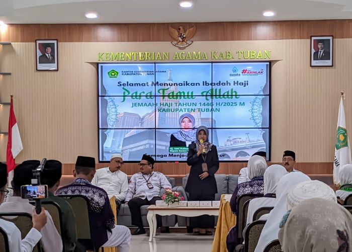 Kemenag Tuban Berangkatkan Lebih Dulu 10 Jemaah Haji Cadangan, Umi: Gabung dengan Kloter 66
