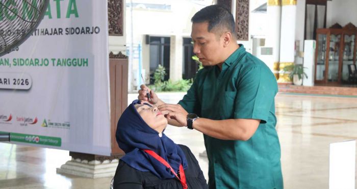 Harjasda ke-167, Baznas Sidoarjo Gelar Operasi Katarak dan Khitanan Massal Gratis
