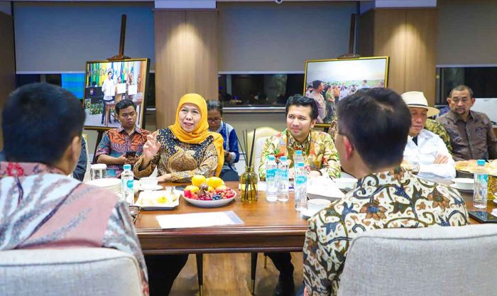 Tindaklanjuti Tuntutan Buruh saat May Day, Khofifah-Emil Temui Menteri PKP di Jakarta Tindaklanjuti Tuntutan Buruh saat May Day, Khofifah-Emil Temui Menteri PKP di Jakarta