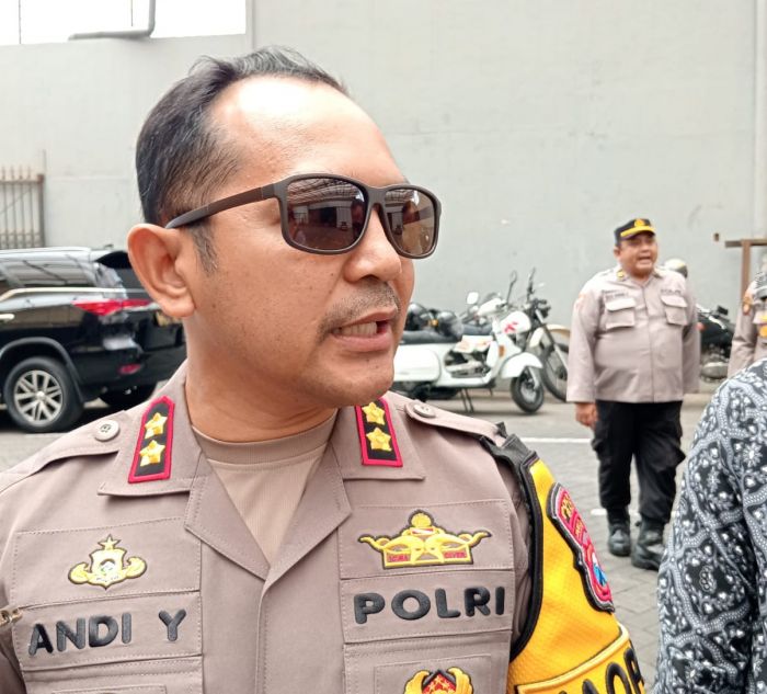 Polres Batu Tetapkan Kakek 69 Tahun Jadi Tersangka Pencabulan di Ponpes Polres Batu Tetapkan Kakek 69 Tahun Jadi Tersangka Pencabulan di Ponpes