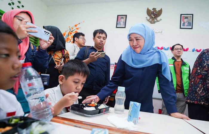 Program Makan Bergizi Gratis Resmi Diluncurkan, Khofifah Beberkan Beragam Manfaat