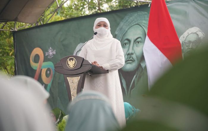 Peringati Isra Mikraj di Bangkalan, Gubernur Khofifah Ajak Masyarakat Bangkit dari Pandemi Covid-19