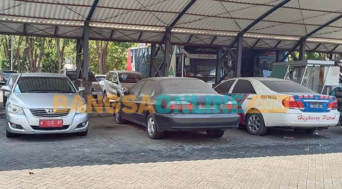 Tunggu Persetujuan Bupati, Bagian Umum Pemkab Gresik Lelang Kendaraan Dinas